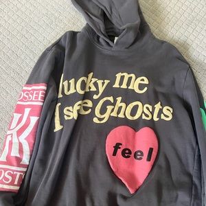 Kanye West fake sweatshirt from Amazon